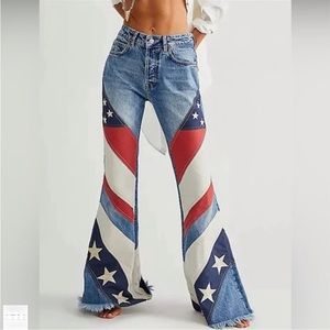 Streetwear Star Spangle Banner flare washed jeans in light bluepatchwork